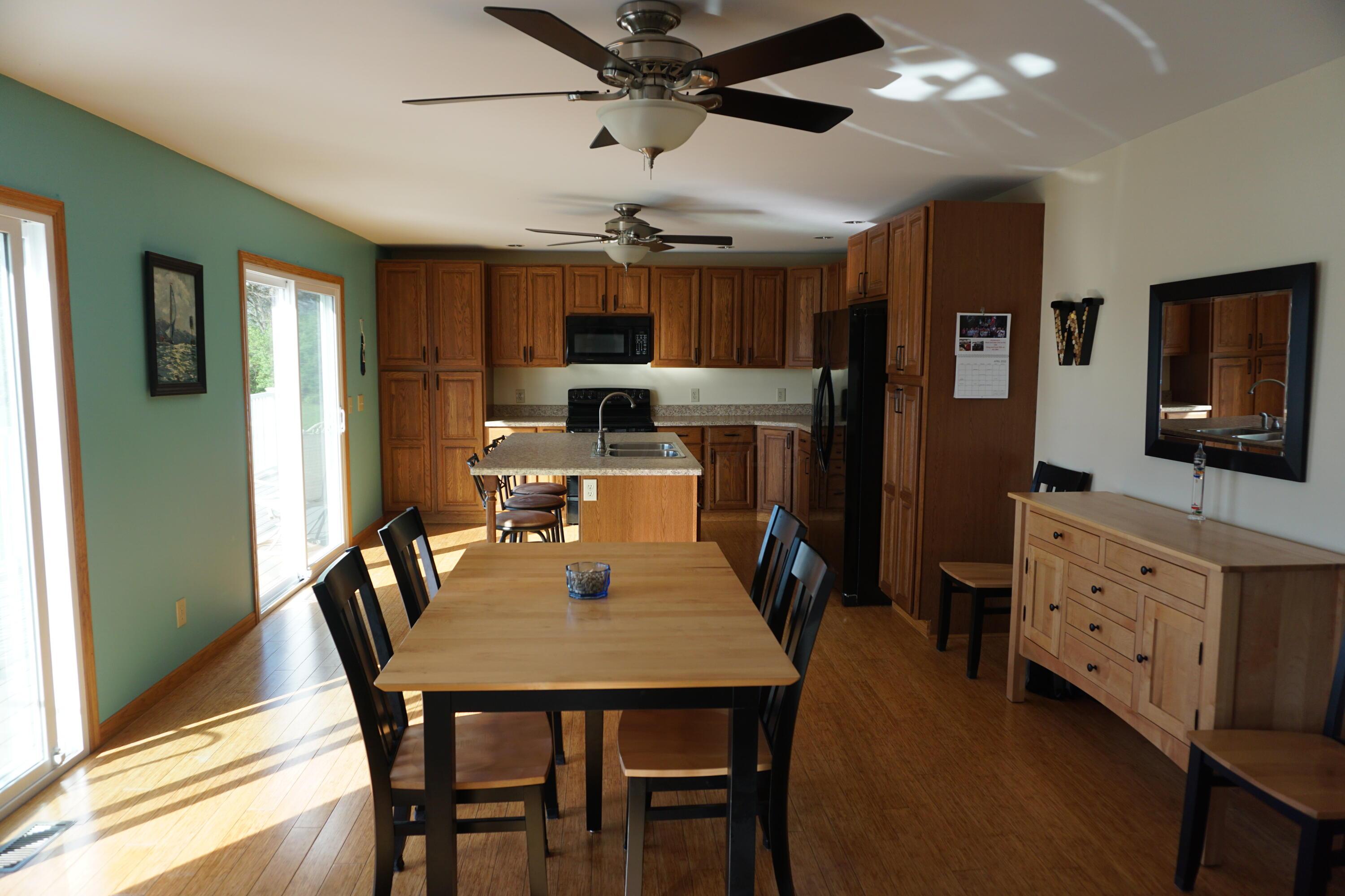 1380 E Choctaw Drive, London, Ohio image 19