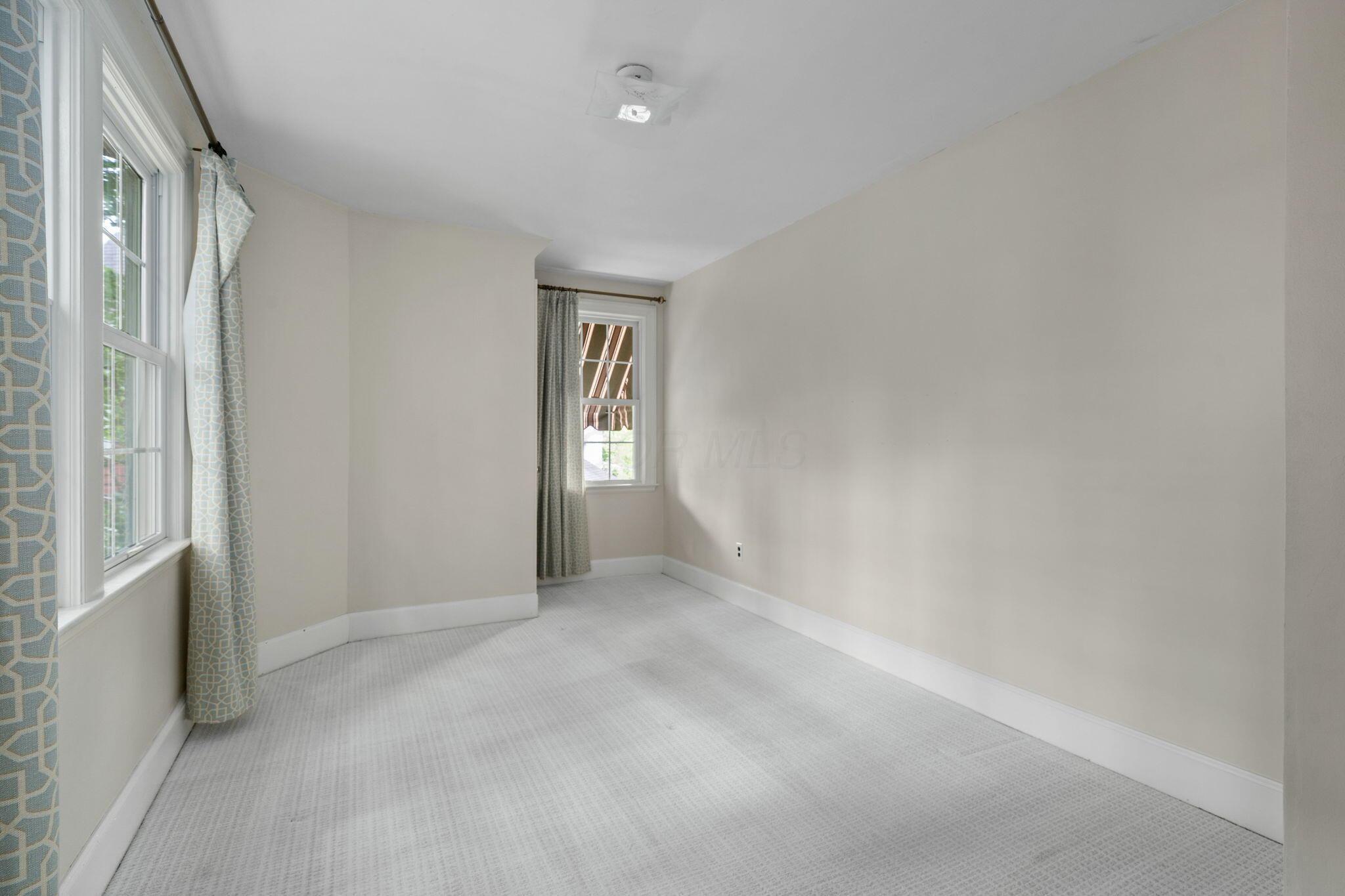 137 E Torrence Road, Columbus, Ohio image 39