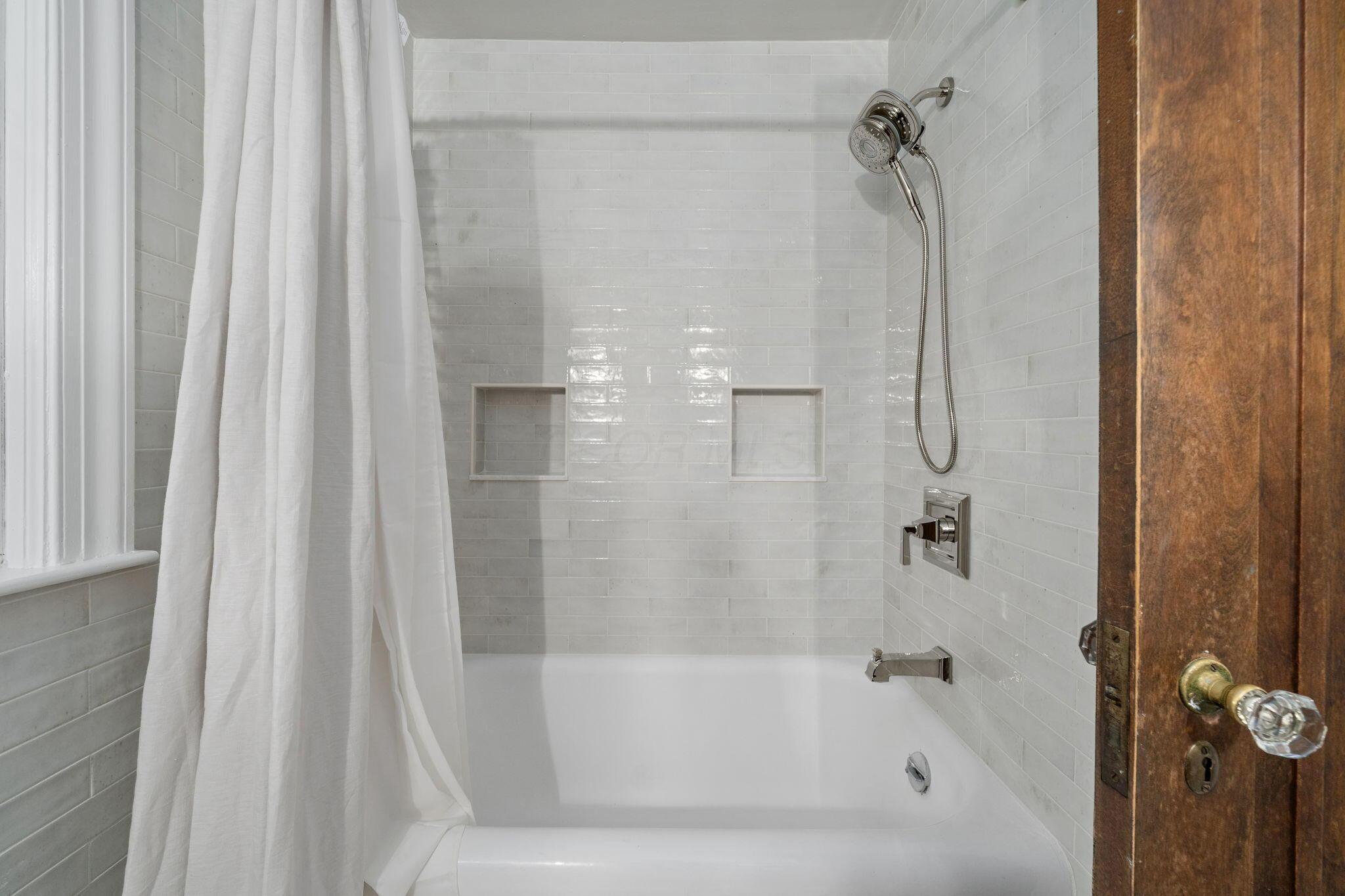 137 E Torrence Road, Columbus, Ohio image 45