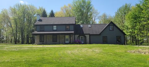 Photo of 11201 Beaver Road NW, Johnstown, OH 43031 (MLS # 226012909)