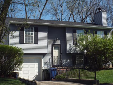 Photo of 4080 Berryfield Drive, Columbus, OH 43230 (MLS # 226012110)