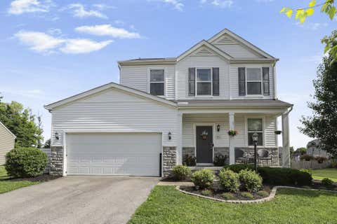 Photo of 864 Corylus Drive SW, Pataskala, OH 43062 (MLS # 226032242)