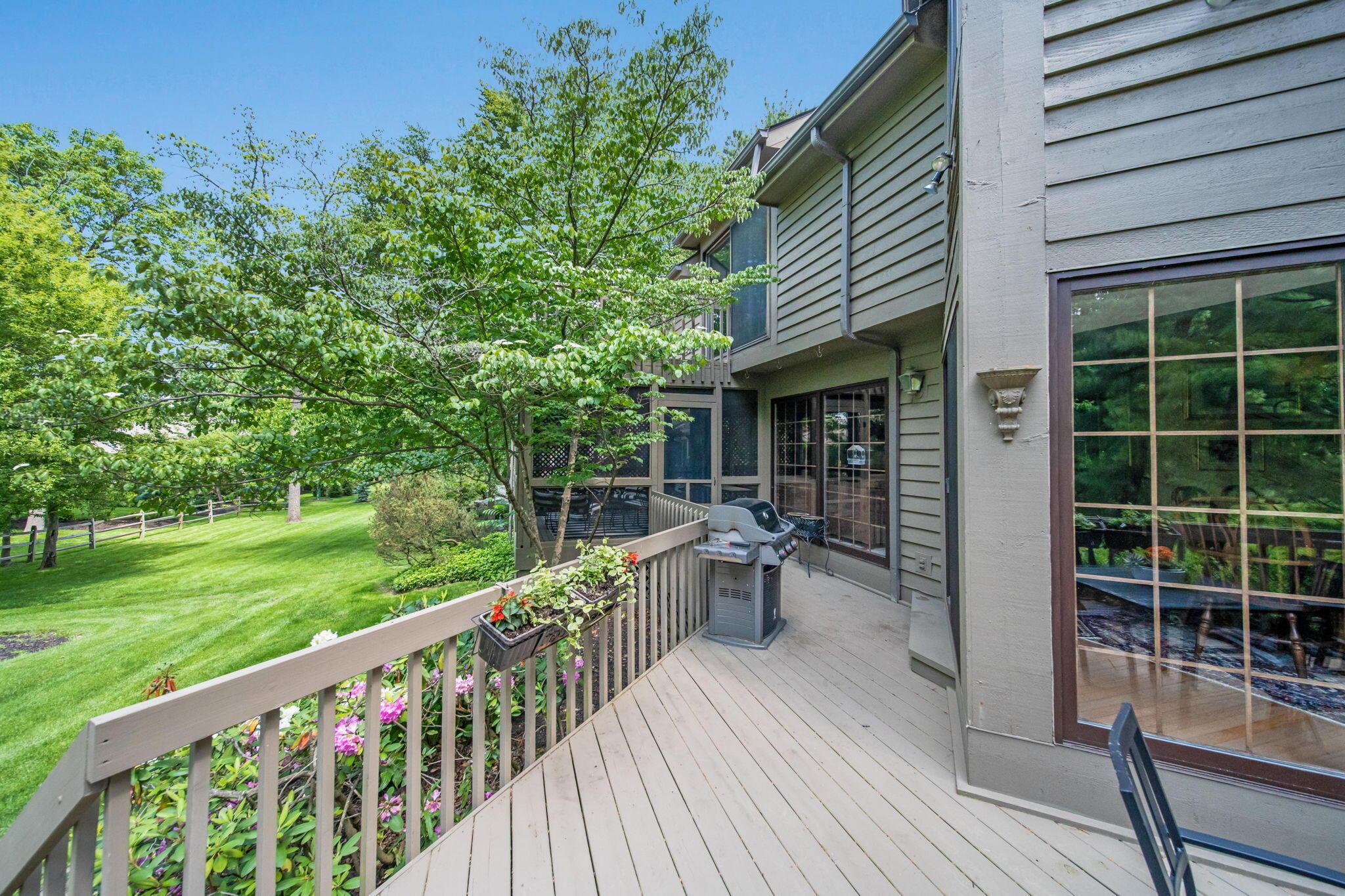 6530 Deeside Drive, Dublin, Ohio image 12