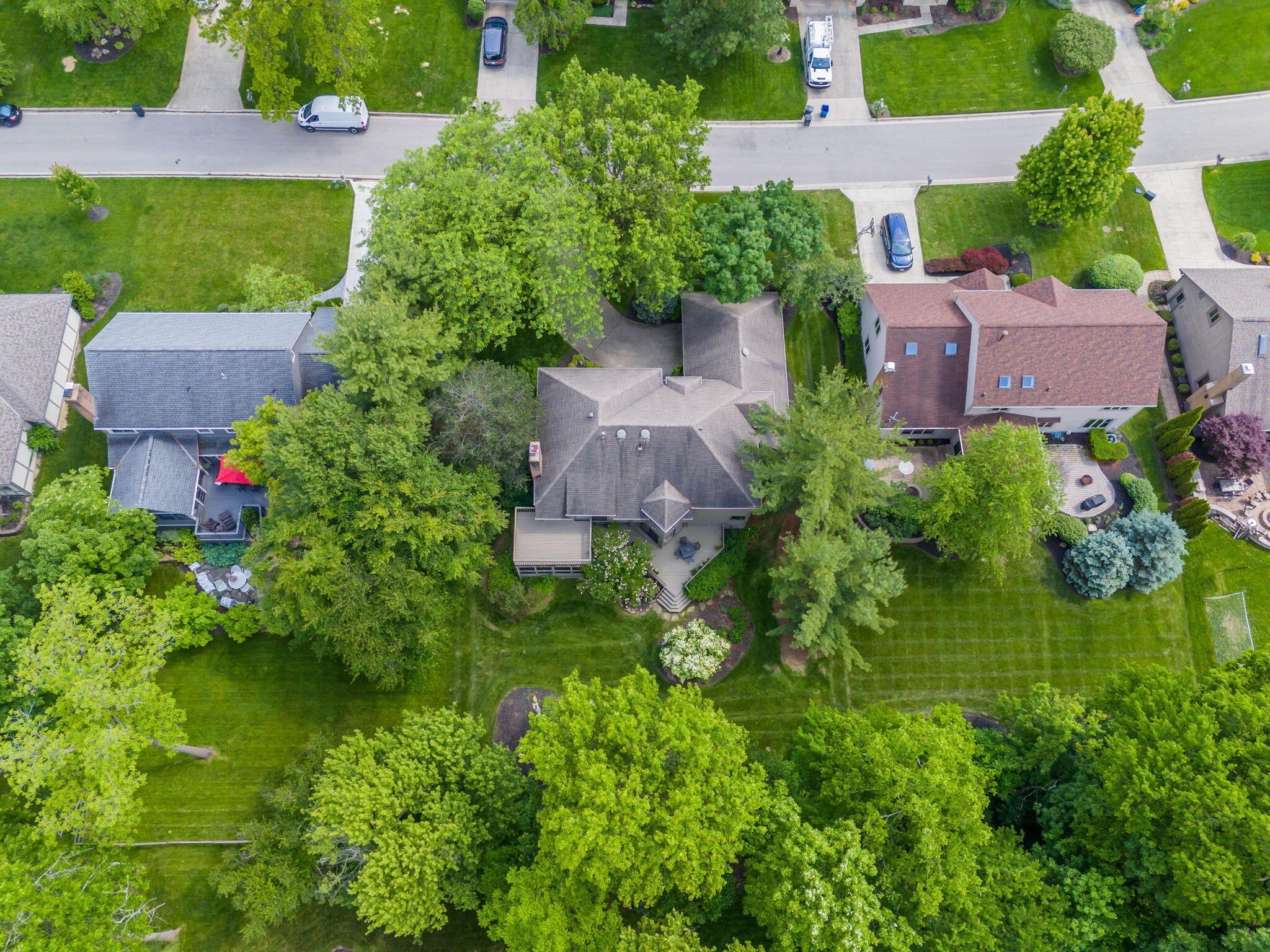 6530 Deeside Drive, Dublin, Ohio image 44