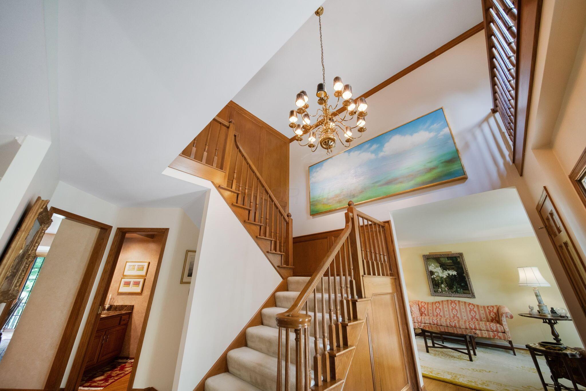 6530 Deeside Drive, Dublin, Ohio image 27