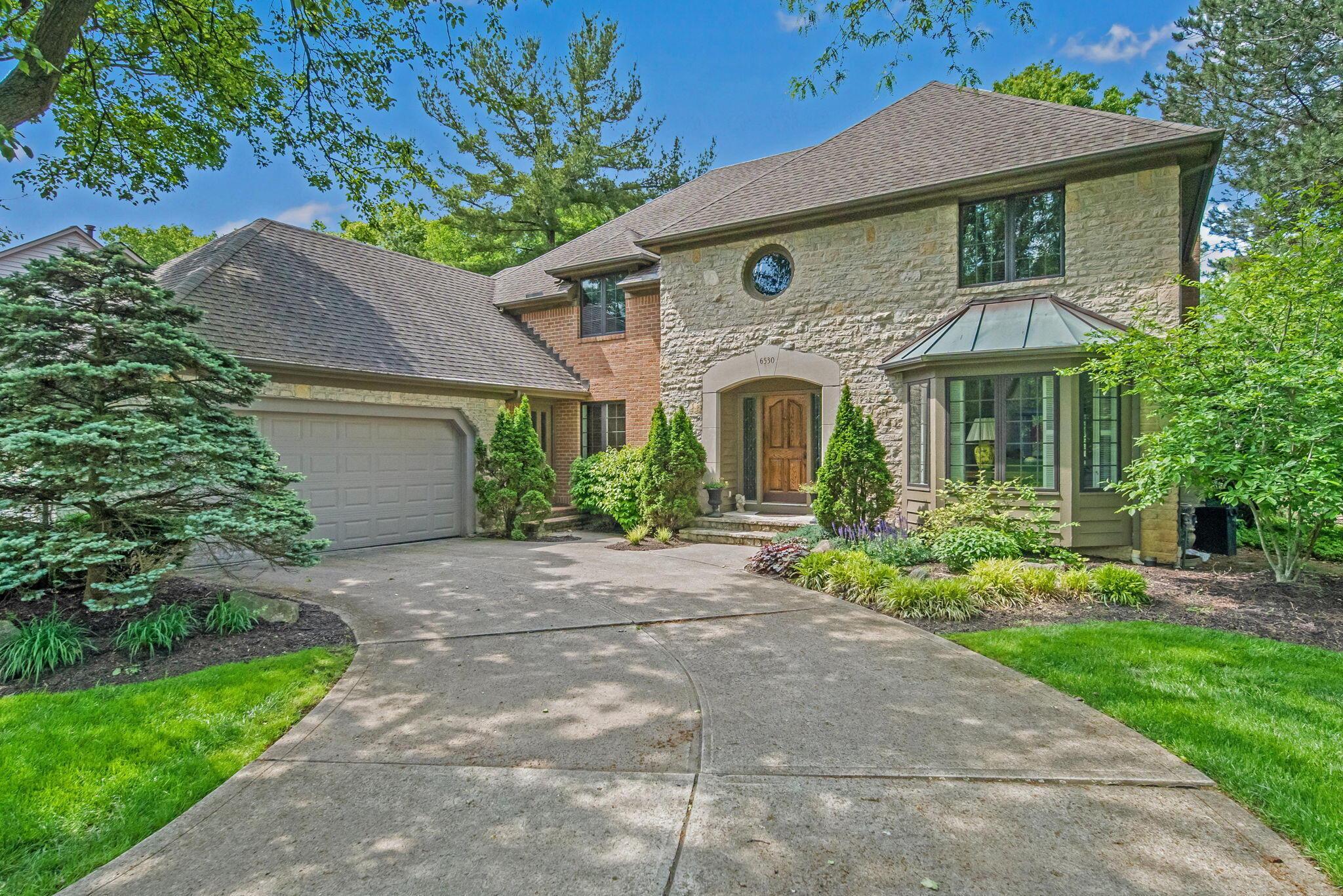 6530 Deeside Drive, Dublin, Ohio image 2