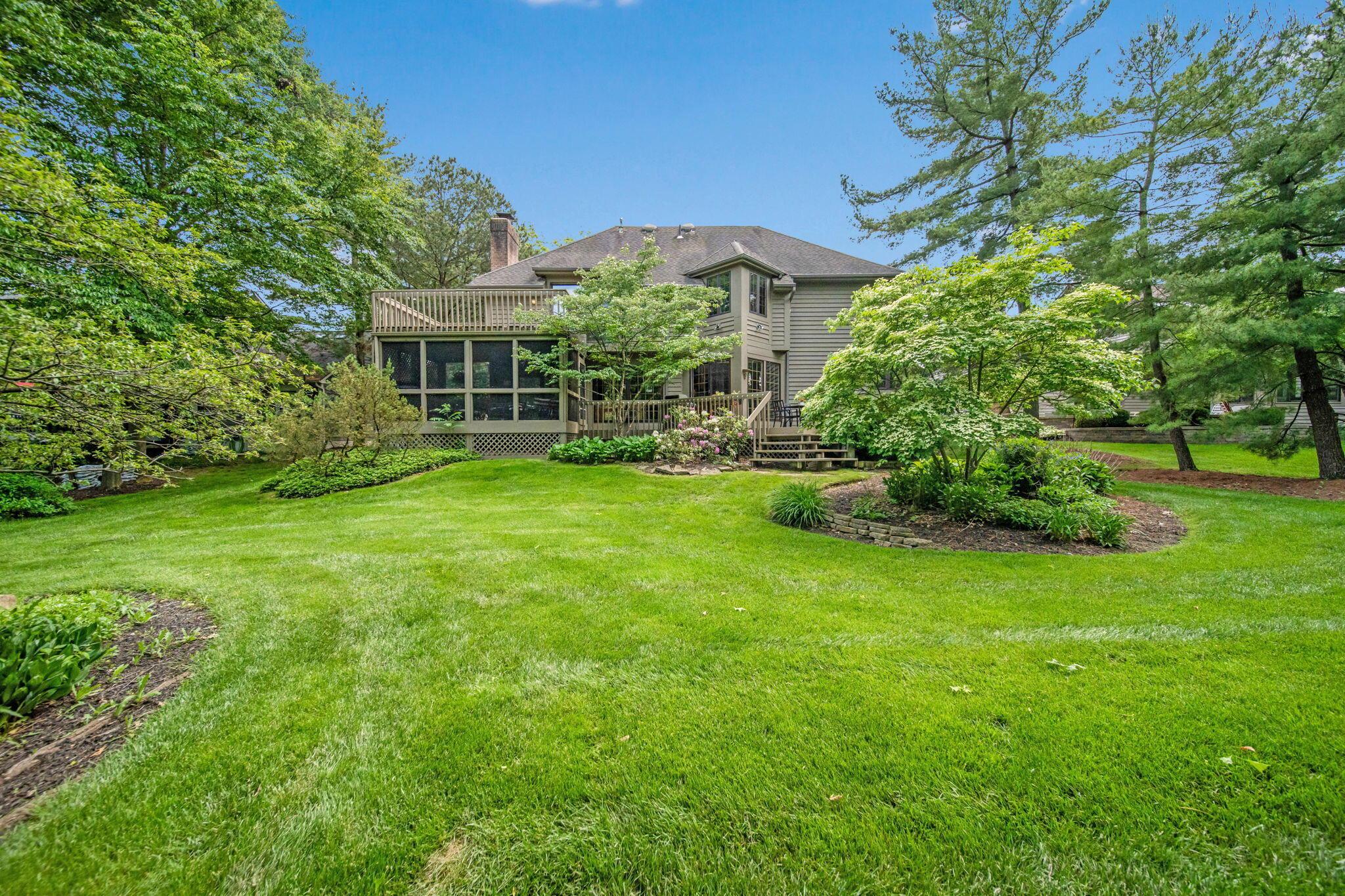 6530 Deeside Drive, Dublin, Ohio image 47
