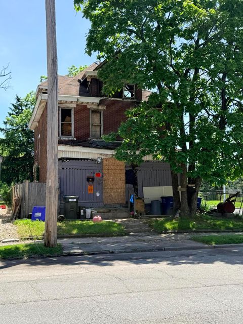 Photo of 530 S Ohio Avenue, Columbus, OH 43205 (MLS # 226019435)