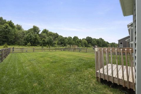 Tiny photo for 2557 Taberville Drive, Blacklick, OH 43004 (MLS # 226000784)