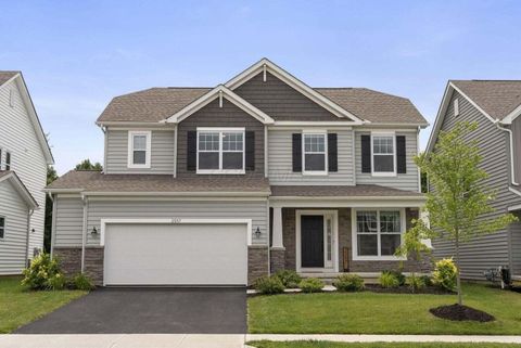 Photo of 2557 Taberville Drive, Blacklick, OH 43004 (MLS # 226000784)