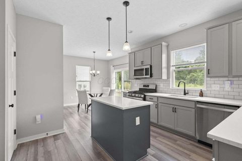 Tiny photo for 2557 Taberville Drive, Blacklick, OH 43004 (MLS # 226000784)