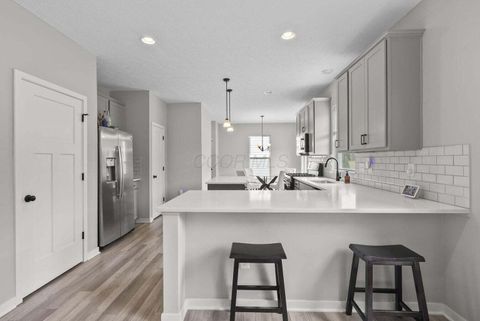 Tiny photo for 2557 Taberville Drive, Blacklick, OH 43004 (MLS # 226000784)