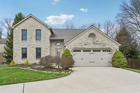 Photo of 8245 Markhaven Court, Columbus, OH 43235 (MLS # 226007453)