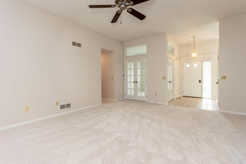 Tiny photo for 140 Highmeadow Drive, Columbus, OH 43230 (MLS # 226036477)