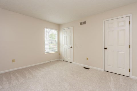 Tiny photo for 140 Highmeadow Drive, Columbus, OH 43230 (MLS # 226036477)