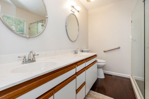 Tiny photo for 140 Highmeadow Drive, Columbus, OH 43230 (MLS # 226036477)
