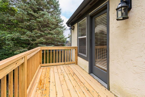 Tiny photo for 140 Highmeadow Drive, Columbus, OH 43230 (MLS # 226036477)