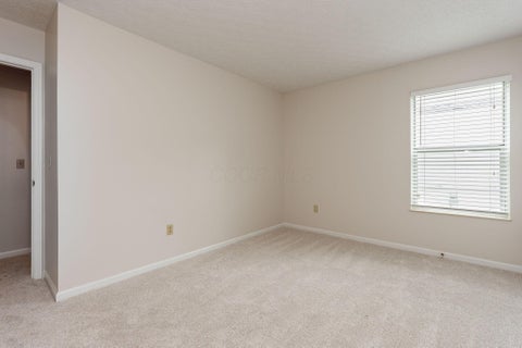 Tiny photo for 140 Highmeadow Drive, Columbus, OH 43230 (MLS # 226036477)