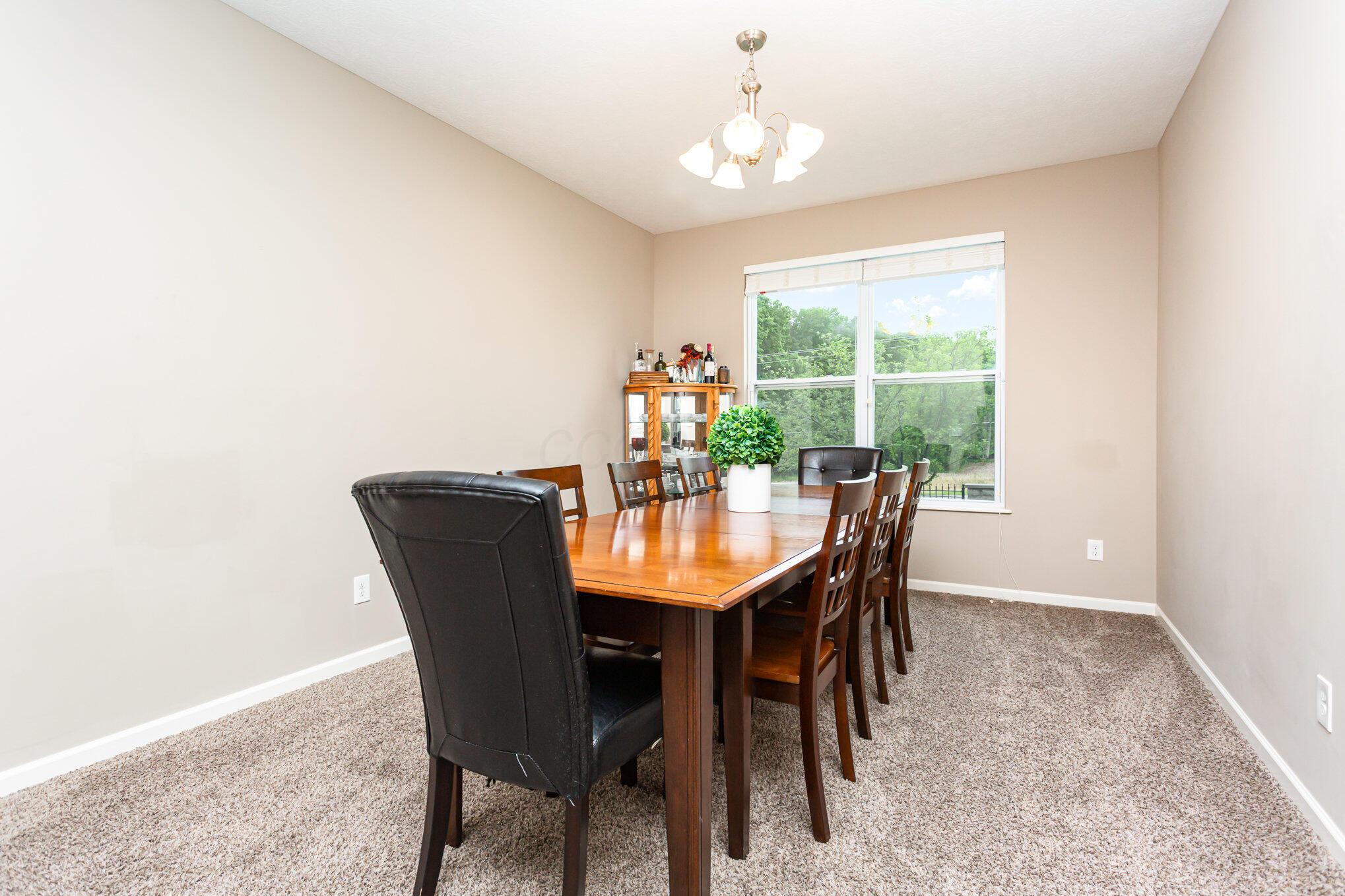 1705 Bent Creek Drive, Lancaster, Ohio image 8