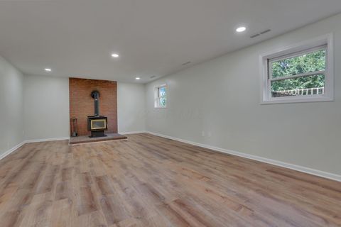 Tiny photo for 13590 Sand Hollow Road SE, Thornville, OH 43076 (MLS # 225044471)