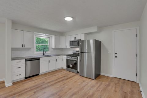 Tiny photo for 13590 Sand Hollow Road SE, Thornville, OH 43076 (MLS # 225044471)