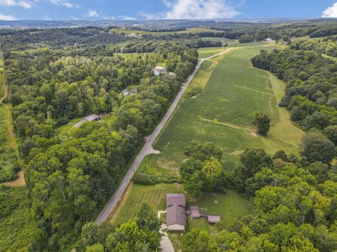 Tiny photo for 13590 Sand Hollow Road SE, Thornville, OH 43076 (MLS # 225044471)