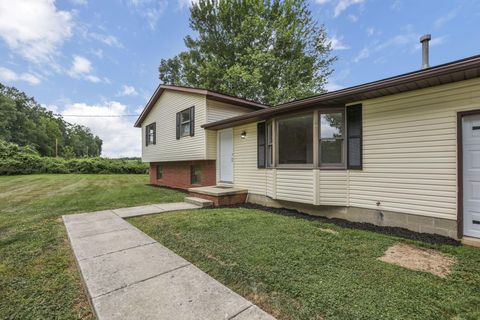 Tiny photo for 13590 Sand Hollow Road SE, Thornville, OH 43076 (MLS # 225044471)