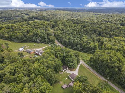 Tiny photo for 13590 Sand Hollow Road SE, Thornville, OH 43076 (MLS # 225044471)