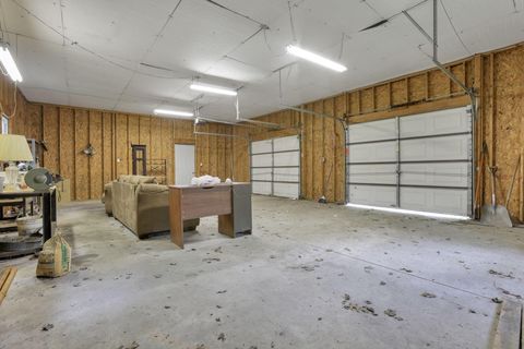 Tiny photo for 13590 Sand Hollow Road SE, Thornville, OH 43076 (MLS # 225044471)