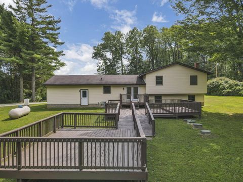 Tiny photo for 13590 Sand Hollow Road SE, Thornville, OH 43076 (MLS # 225044471)