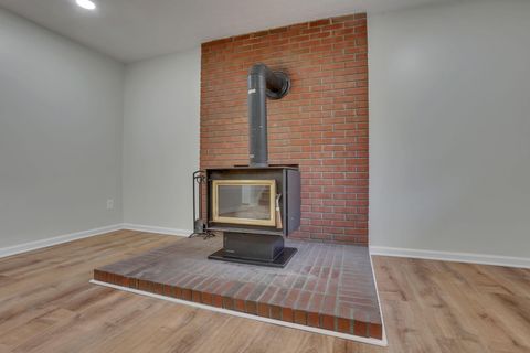 Tiny photo for 13590 Sand Hollow Road SE, Thornville, OH 43076 (MLS # 225044471)