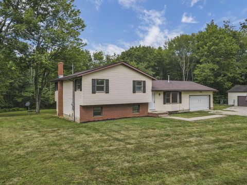 Tiny photo for 13590 Sand Hollow Road SE, Thornville, OH 43076 (MLS # 225044471)