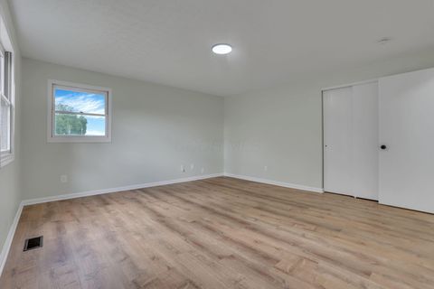 Tiny photo for 13590 Sand Hollow Road SE, Thornville, OH 43076 (MLS # 225044471)