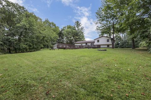 Tiny photo for 13590 Sand Hollow Road SE, Thornville, OH 43076 (MLS # 225044471)