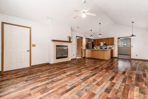 Tiny photo for 5600 Blendon View Court, Columbus, OH 43230 (MLS # 226003119)