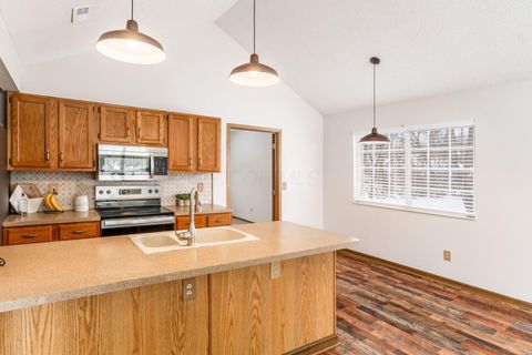 Tiny photo for 5600 Blendon View Court, Columbus, OH 43230 (MLS # 226003119)