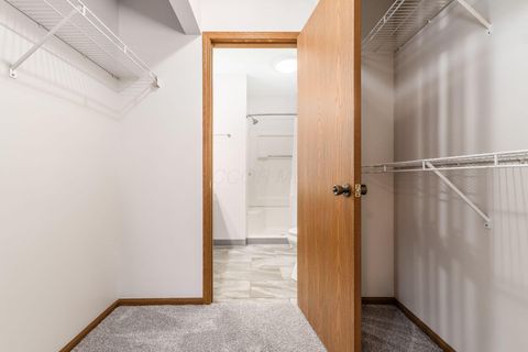 Tiny photo for 5600 Blendon View Court, Columbus, OH 43230 (MLS # 226003119)