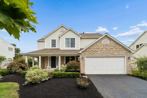 Photo of 7383 Fairfield Lakes Drive, Powell, OH 43065 (MLS # 226035919)