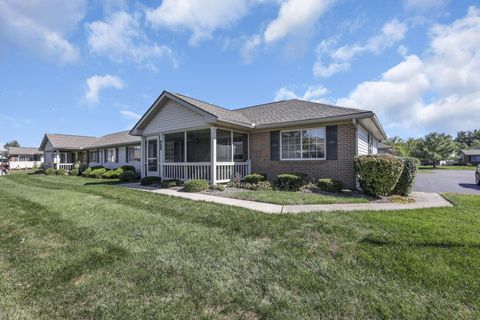 Tiny photo for 472 Virginia Court, Pataskala, OH 43062 (MLS # 225037608)