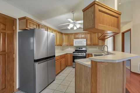 Tiny photo for 472 Virginia Court, Pataskala, OH 43062 (MLS # 225037608)