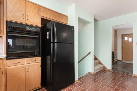 Tiny photo for 1811 Hove Road, Columbus, OH 43221 (MLS # 226002990)