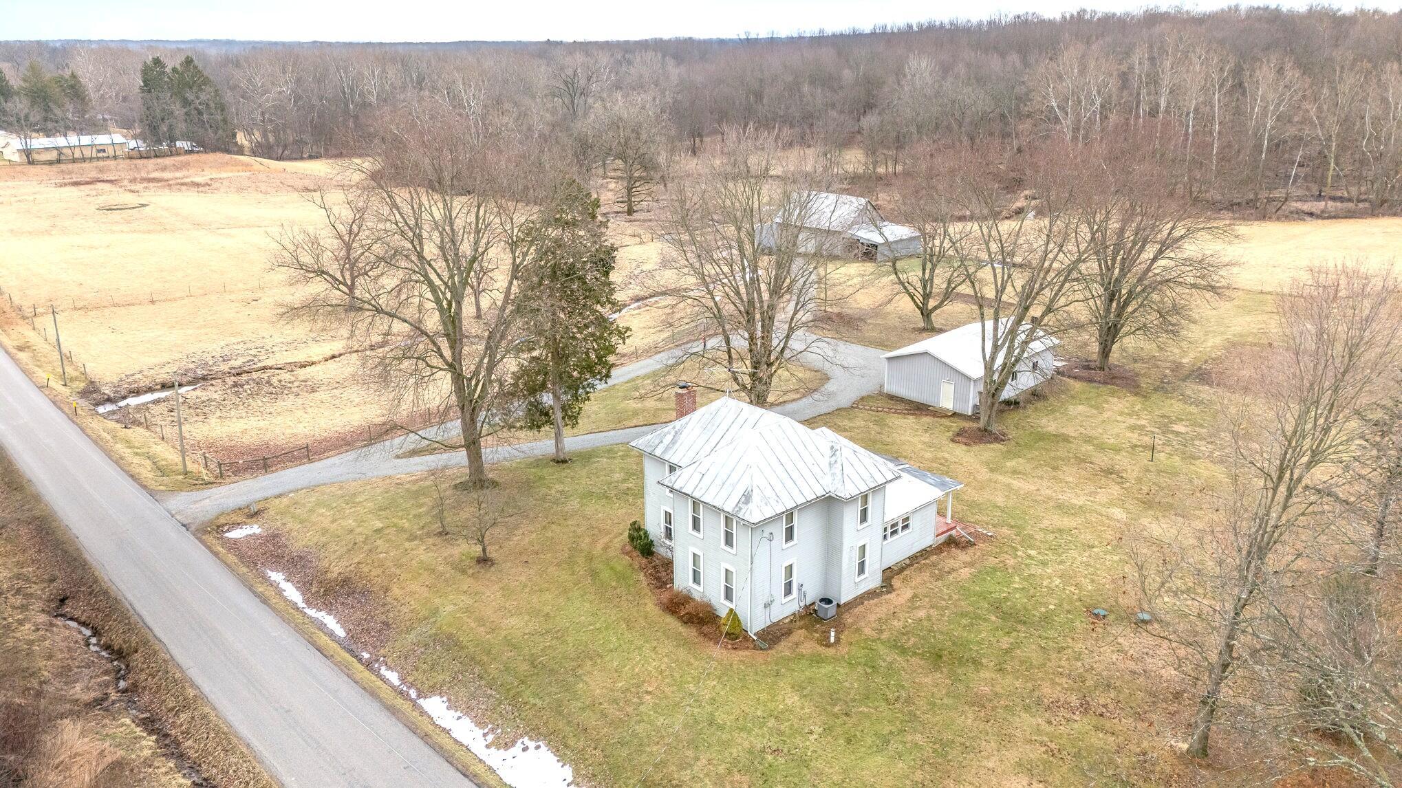 4433 Van Fossen Road, Johnstown, Ohio image 3