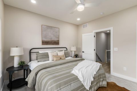 Tiny photo for 35 Miami Avenue, Columbus, OH 43203 (MLS # 226021329)