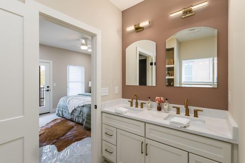 Tiny photo for 35 Miami Avenue, Columbus, OH 43203 (MLS # 226021329)