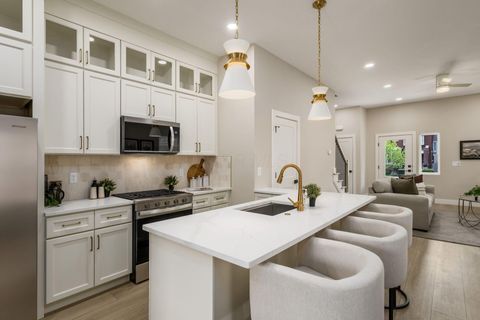 Tiny photo for 35 Miami Avenue, Columbus, OH 43203 (MLS # 226021329)