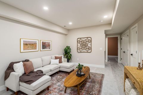 Tiny photo for 35 Miami Avenue, Columbus, OH 43203 (MLS # 226021329)