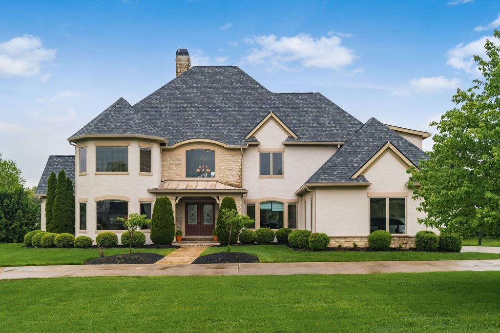 Photo of 4506 N Hampton Drive, Dublin, OH 43016 (MLS # 226014937)