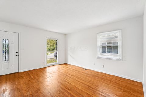 Tiny photo for 1316 Cedarview Drive W, Springfield, OH 45503 (MLS # 225039506)
