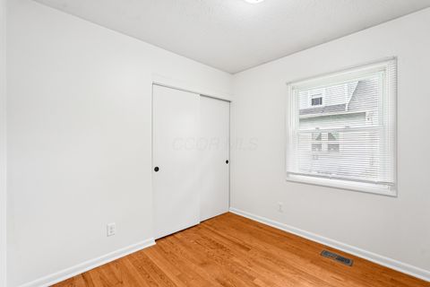 Tiny photo for 1316 Cedarview Drive W, Springfield, OH 45503 (MLS # 225039506)