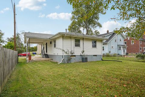 Tiny photo for 1316 Cedarview Drive W, Springfield, OH 45503 (MLS # 225039506)